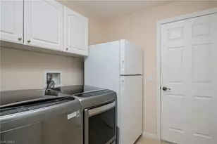 2250 Grove Dr, Naples, FL 34120 - Photo 26