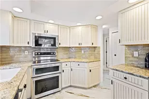 13601 Worthington Way, Bonita Springs, FL 34135 - Photo 2