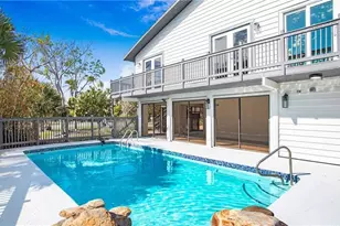 9416 Yucca Ct, Sanibel, FL 33957 - Photo 2