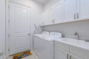 6562 Amarone Ln, Naples, FL 34113 - Photo 20