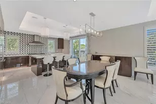 490 5th St S, Naples, FL 34102 - Photo 20