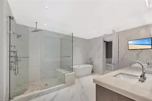 490 5th St S, Naples, FL 34102 - Photo 38