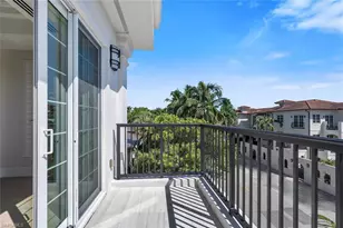 490 5th St S, Naples, FL 34102 - Photo 26
