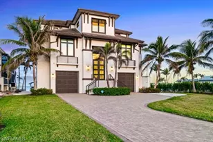 160 Little Carlos Ln, Fort Myers Beach, FL 33931 - Photo 6