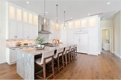 160 Little Carlos Ln, Fort Myers Beach, FL 33931 - Photo 10