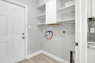 1104 NW 12th Ln, Cape Coral, FL 33993 - Photo 28