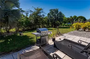 20 Watercolor Way, Naples, FL 34113 - Photo 4