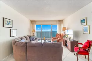 3443 Gulf Shore Blvd N, Naples, FL 34103 - Photo 4