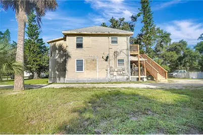 2135 Hoople St, Fort Myers, FL 33901 - Photo 8