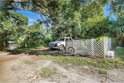 2135 Hoople St, Fort Myers, FL 33901 - Photo 14