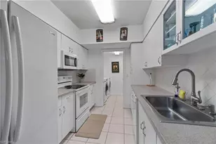 102 Tuscana Ct, Naples, FL 34119 - Photo 10