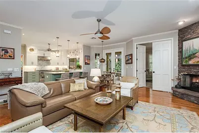 6897 Wellington Dr, Naples, FL 34109 - Photo 4