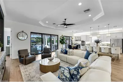 9223 Rialto Ln, Naples, FL 34119 - Photo 10