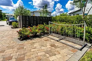 4263 Sonoma Oaks Circle, Naples, FL 34119 - Photo 16