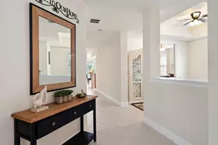 7832 Hawthorne Dr, Naples, FL 34113 - Photo 4