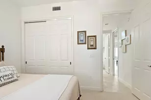 7832 Hawthorne Dr, Naples, FL 34113 - Photo 22