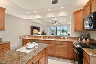 7832 Hawthorne Dr, Naples, FL 34113 - Photo 10