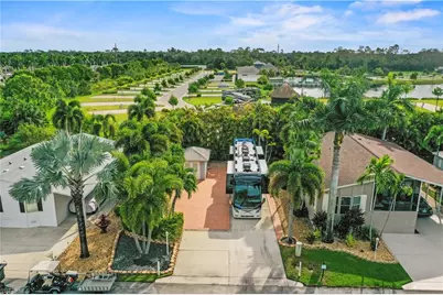 5551 Brightwood Dr, Fort Myers, FL 33905 - Photo 2