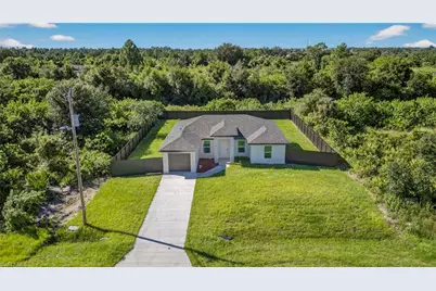884 Chemstrand St E, Lehigh Acres, FL 33974 - Photo 30