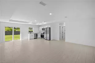 884 Chemstrand St E, Lehigh Acres, FL 33974 - Photo 4