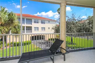 4853 Hampshire Ct, Naples, FL 34112 - Photo 8