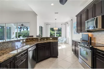 9090 Limestone Ln, Naples, FL 34120 - Photo 14