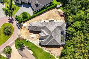 4637 Idylwood Ln, Naples, FL 34119 - Photo 10