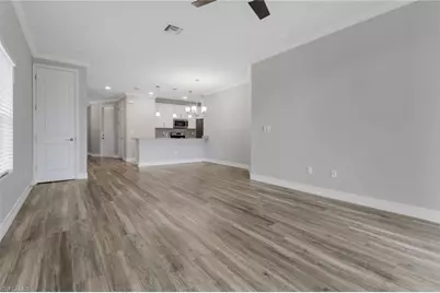 7948 Bristol Cir, Naples, FL 34120 - Photo 12