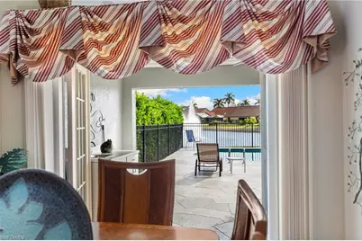 200 Saint James Way, Naples, FL 34104 - Photo 6