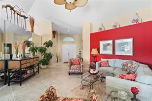 200 St James Way, Naples, FL 34104 - Photo 4