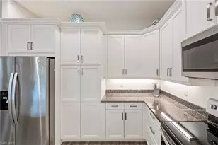 5855 Haiti Dr, Naples, FL 34113 - Photo 16