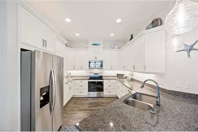 5855 Haiti Dr, Naples, FL 34113 - Photo 14