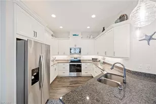 5855 Haiti Dr, Naples, FL 34113 - Photo 14