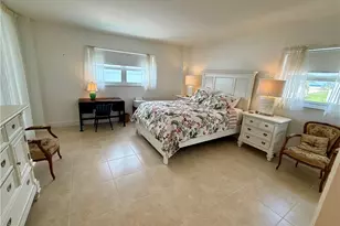 1919 Gulf Shore Blvd N, Naples, FL 34102 - Photo 10