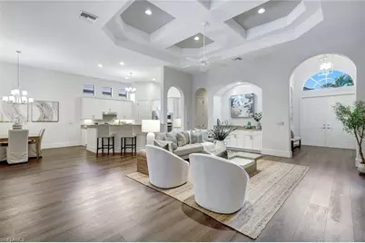 5717 Hammock Isles Dr, Naples, FL 34119 - Photo 4