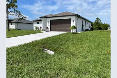 818 Anaconda Ave S, Lehigh Acres, FL 33974 - Photo 4