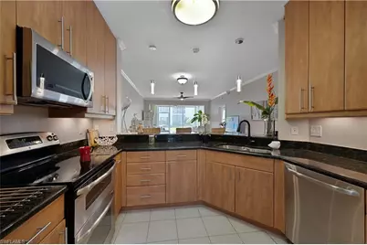 7058 Barrington Cir #102, Naples, FL 34108 - Photo 2