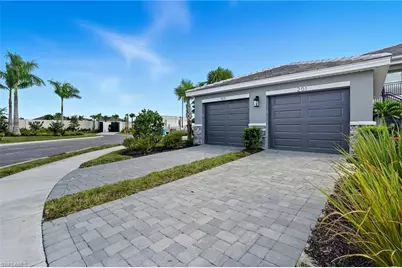 11861 Venetian Lagoon Dr, Fort Myers, FL 33913 - Photo 2