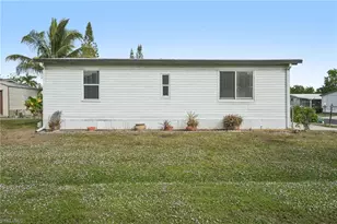 53 Grosbeak Ln, Naples, FL 34114 - Photo 24