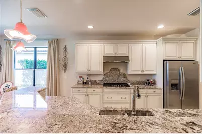 9917 Alhambra Ln, Bonita Springs, FL 34135 - Photo 6