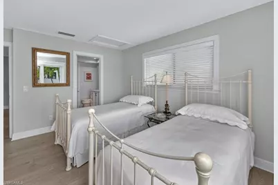 1302 Chesapeake Ave #A3, Naples, FL 34102 - Photo 20