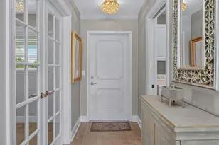 1302 Chesapeake Ave, Naples, FL 34102 - Photo 12