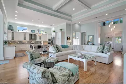 5046 Martinique Dr, Naples, FL 34113 - Photo 10