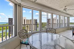 21 Bluebill Ave, Naples, FL 34108 - Photo 2