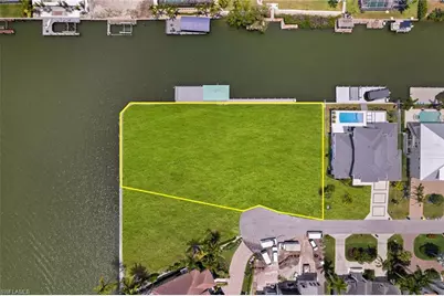 371 Bayside Ave, Naples, FL 34108 - Photo 28