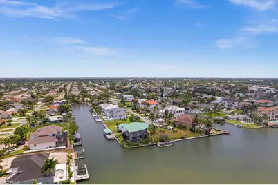 371 Bayside Ave, Naples, FL 34108 - Photo 36