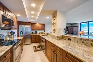 10420 Gulf Shore Dr, Naples, FL 34108 - Photo 26