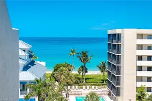 10420 Gulf Shore Dr, Naples, FL 34108 - Photo 14