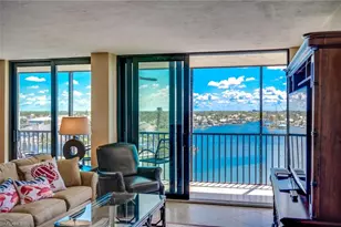 10420 Gulf Shore Dr, Naples, FL 34108 - Photo 18