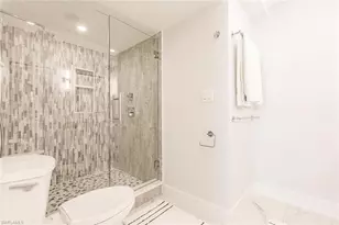 4001 Gulf Shore Blvd N, Naples, FL 34103 - Photo 20